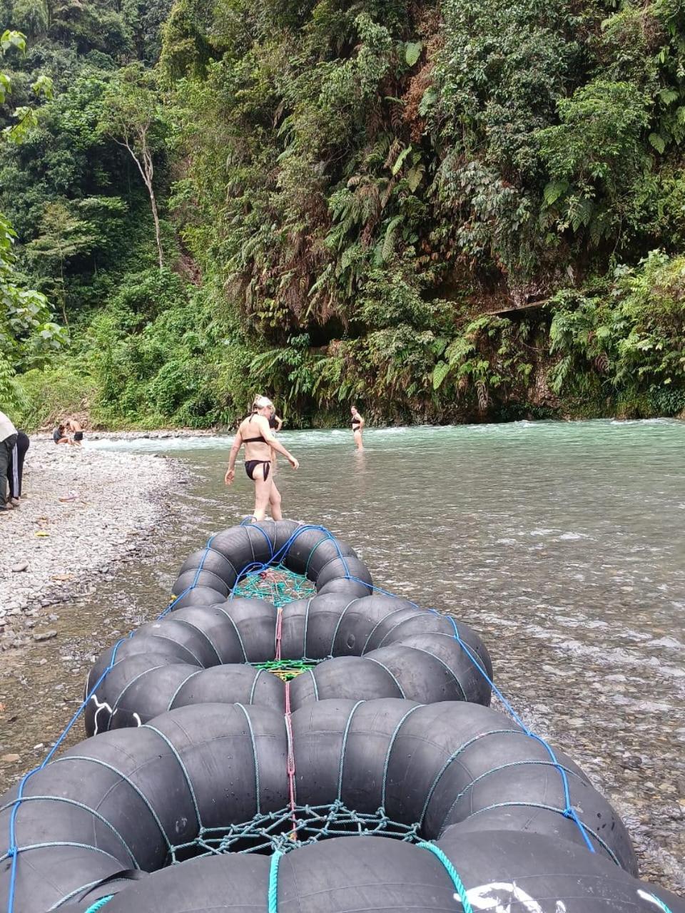 Landak River Guest House Only Trekking With Us 武吉拉旺 外观 照片