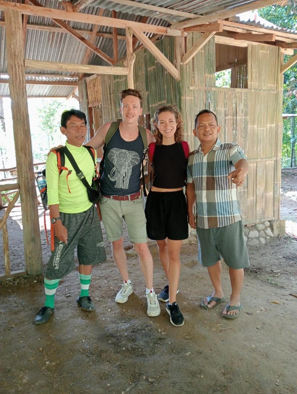 Landak River Guest House Only Trekking With Us 武吉拉旺 外观 照片